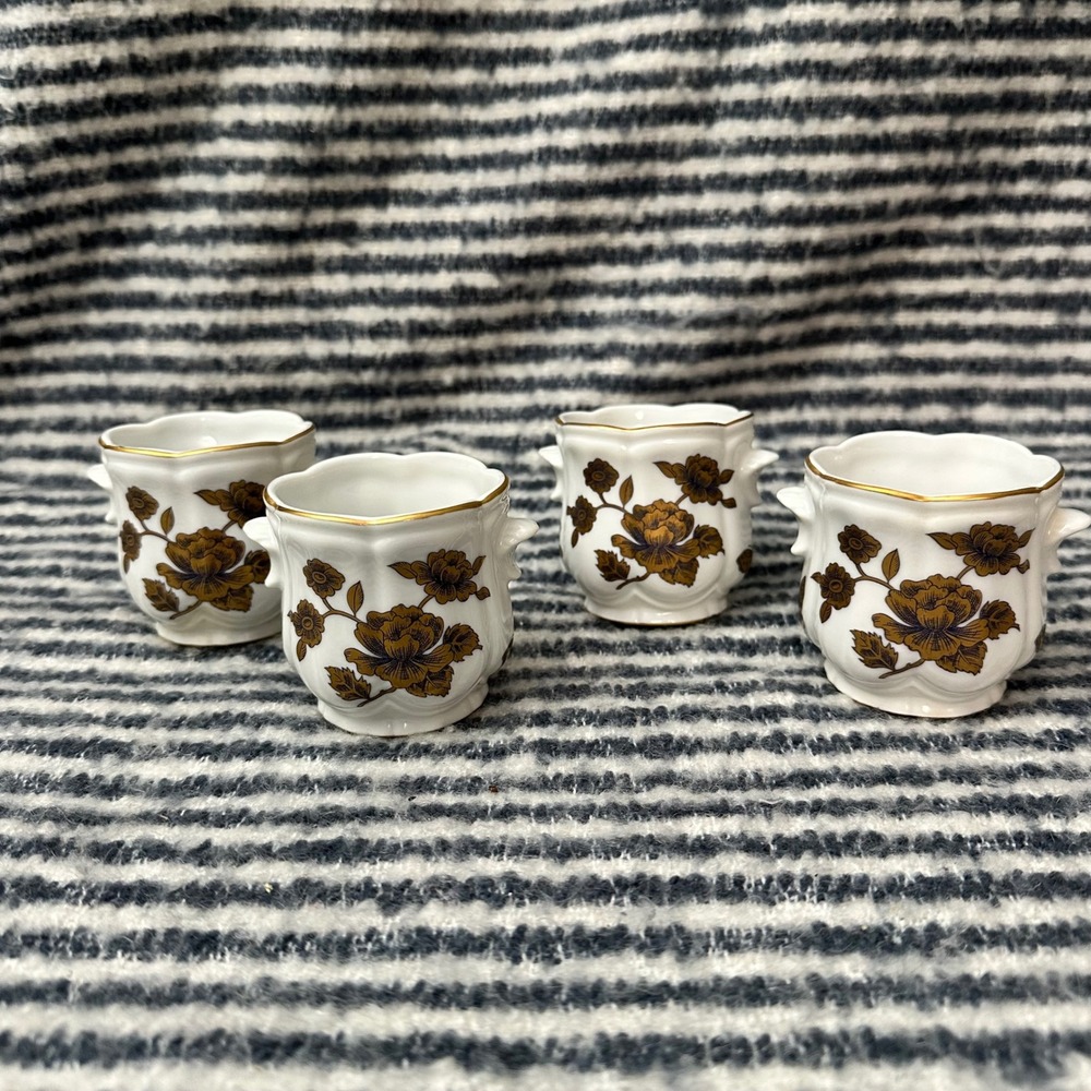 Estee Lauder Ice Palace 4 pc Tea Cups 22 Karat Gold Trim Vintage made in‎ Japan